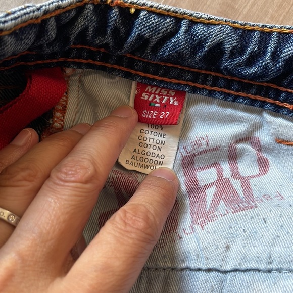 Miss sixty jeans, size 27. Low rise. Great condition - Picture 5 of 14